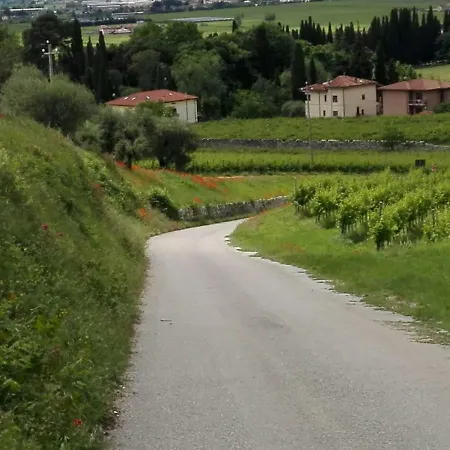 Oda ve Kahvaltı Corte Giare SantʼAmbrogio di Valpolicella