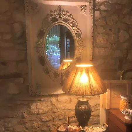 Corte Giare فندق مبيت وإفطار 4*
