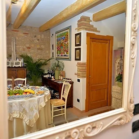 Corte Giare Bed & Breakfast 4*